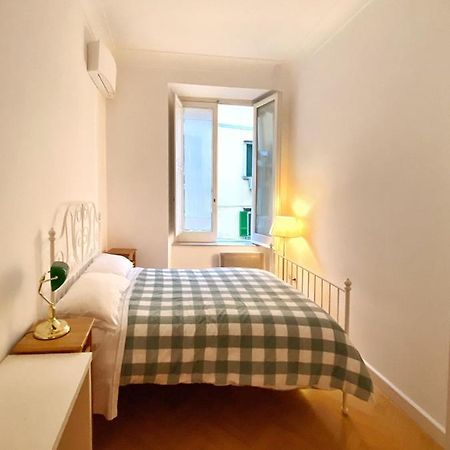 Napoliforever Chiaia Apartment Buitenkant foto