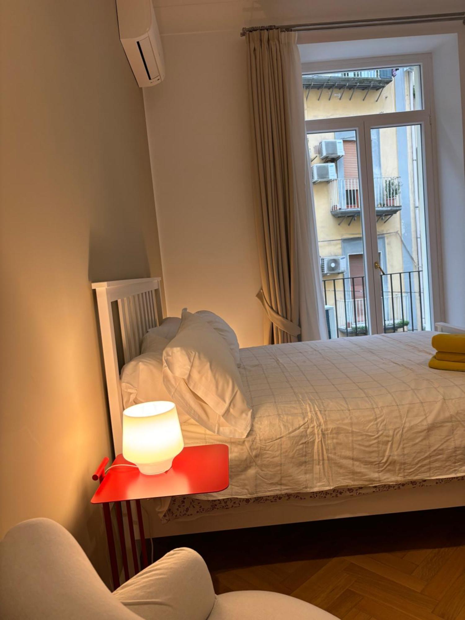 Napoliforever Chiaia Apartment Buitenkant foto