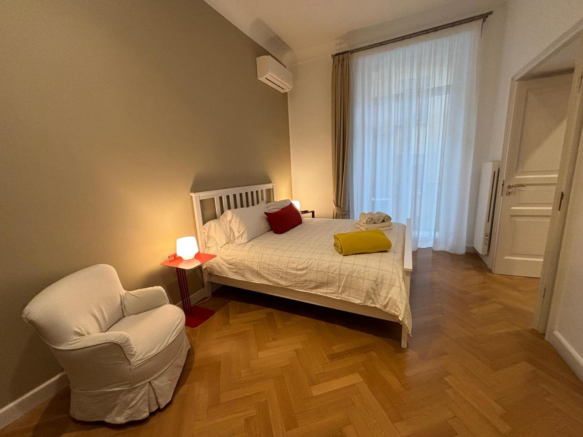 Napoliforever Chiaia Apartment Buitenkant foto